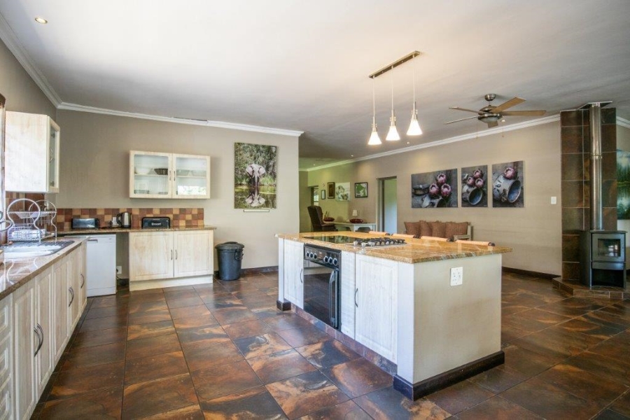 Commercial Property for Sale in Dinokeng Game Reserve Gauteng