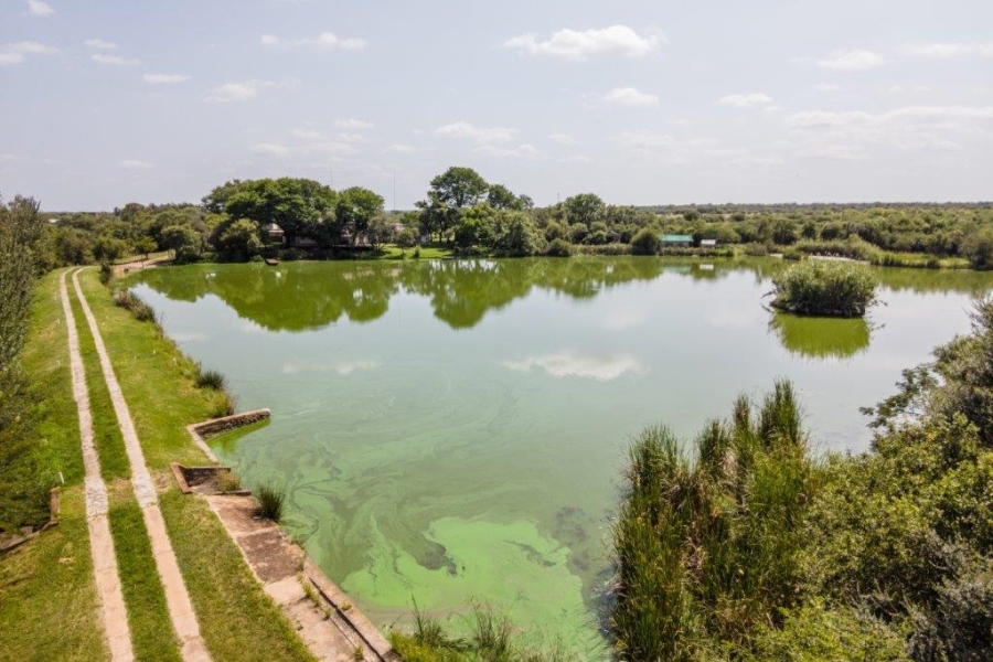 Commercial Property for Sale in Dinokeng Game Reserve Gauteng