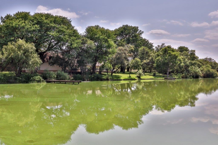 Commercial Property for Sale in Dinokeng Game Reserve Gauteng