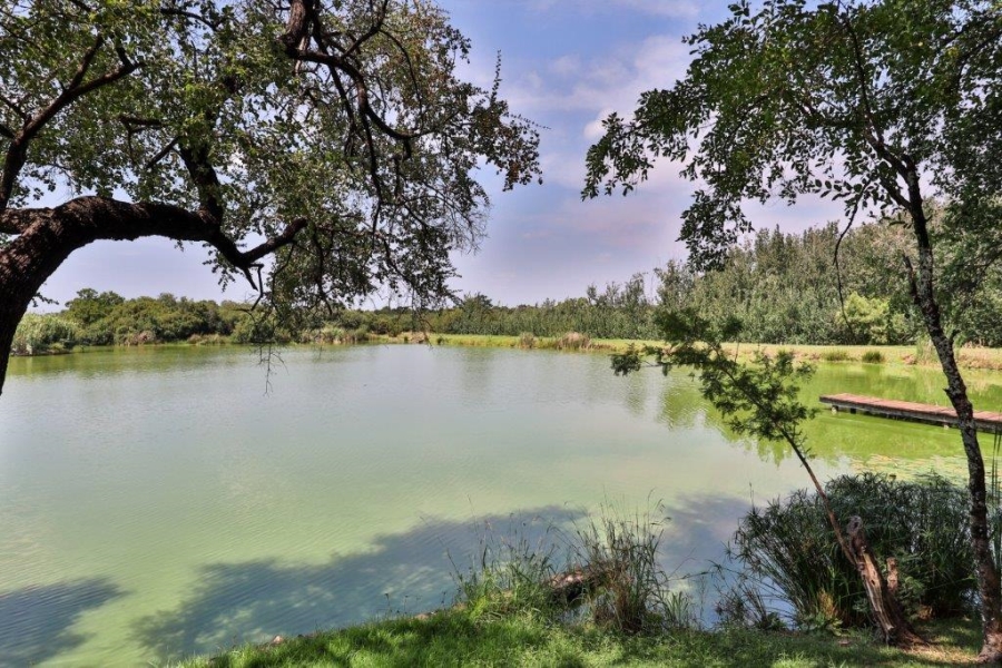 Commercial Property for Sale in Dinokeng Game Reserve Gauteng