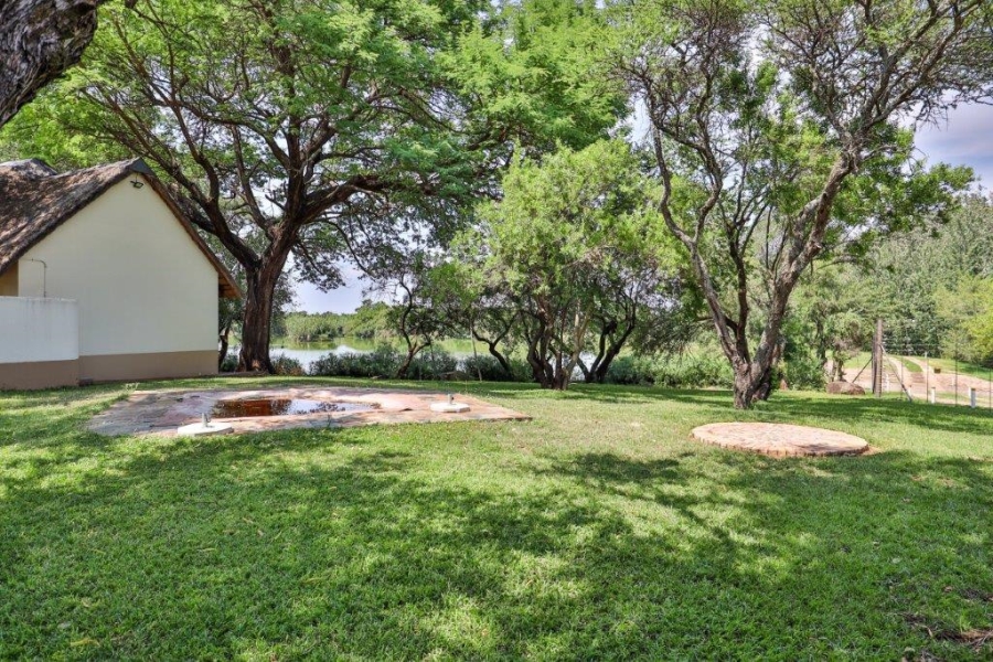 Commercial Property for Sale in Dinokeng Game Reserve Gauteng