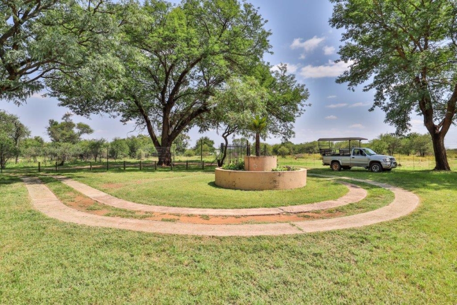 Commercial Property for Sale in Dinokeng Game Reserve Gauteng