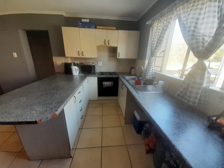 2 Bedroom Property for Sale in Meredale Gauteng