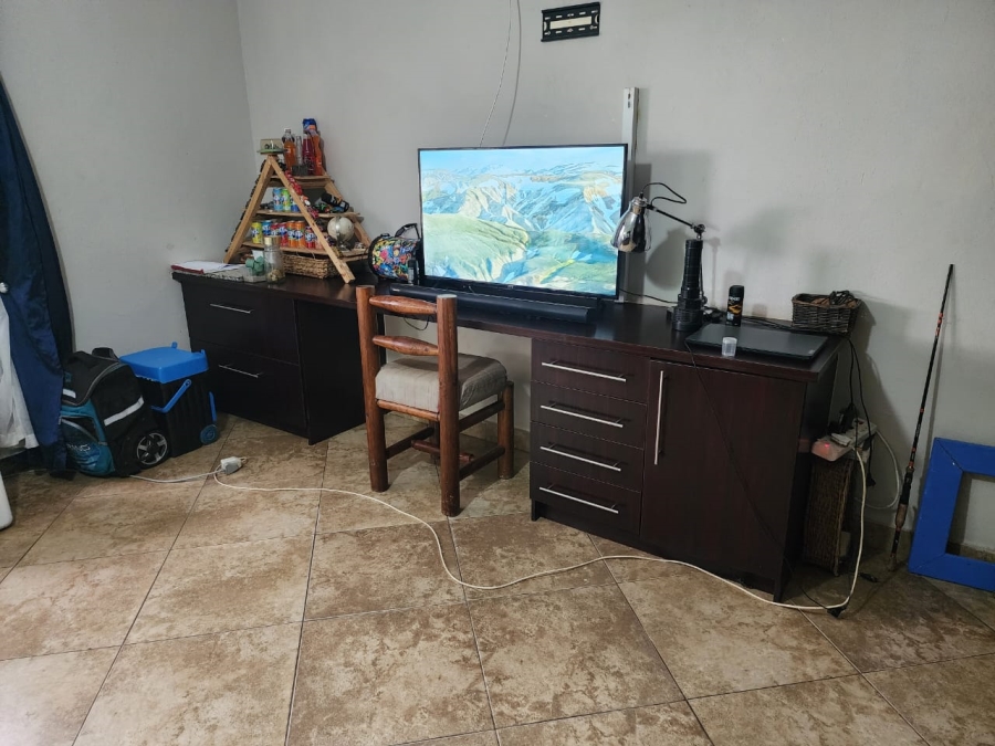 Commercial Property for Sale in Grootvaly AH Gauteng