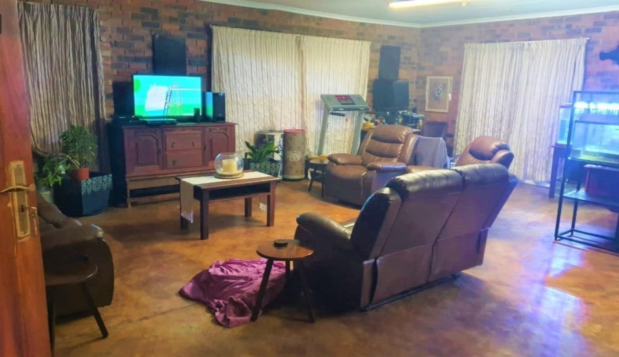 Commercial Property for Sale in Grootvaly AH Gauteng