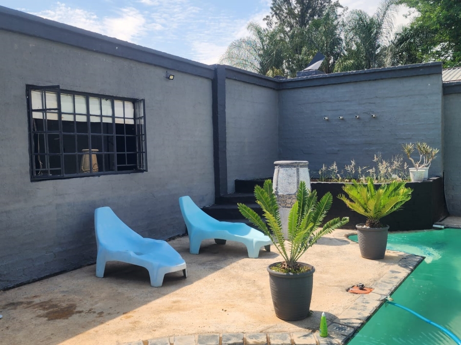 Commercial Property for Sale in Grootvaly AH Gauteng