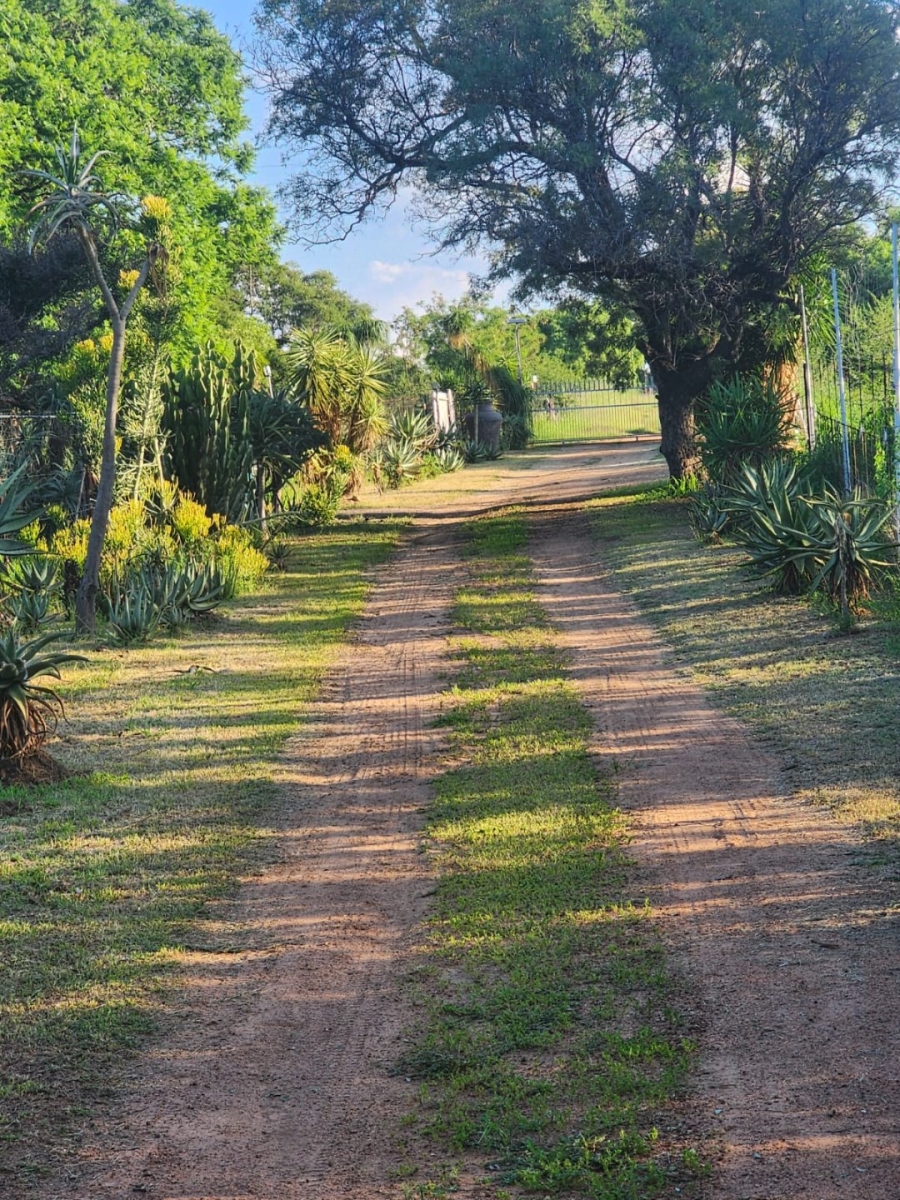 Commercial Property for Sale in Grootvaly AH Gauteng