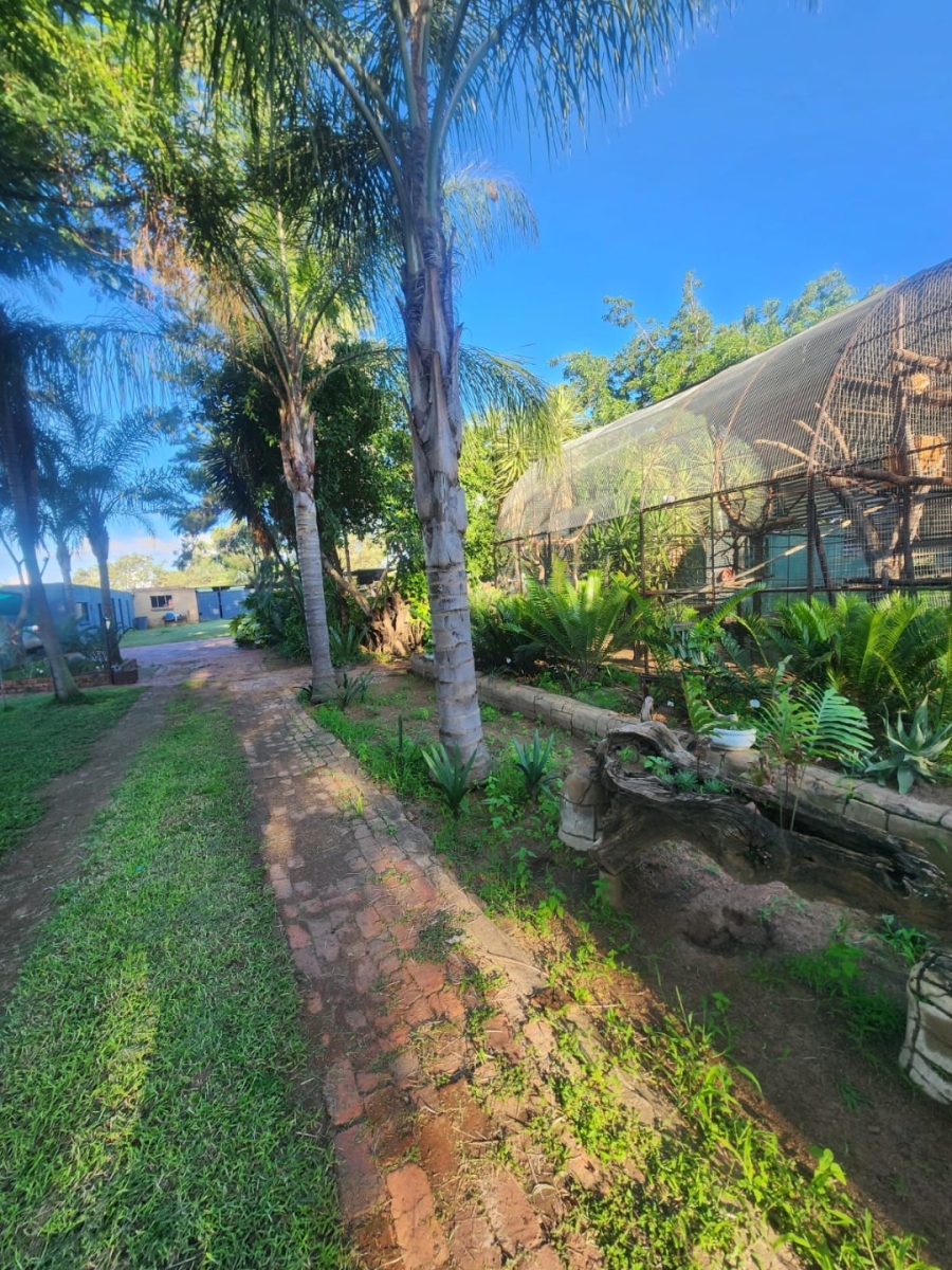 Commercial Property for Sale in Grootvaly AH Gauteng