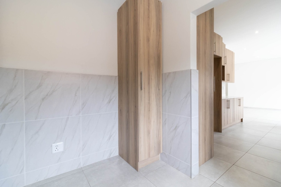 3 Bedroom Property for Sale in Brackenhurst Gauteng