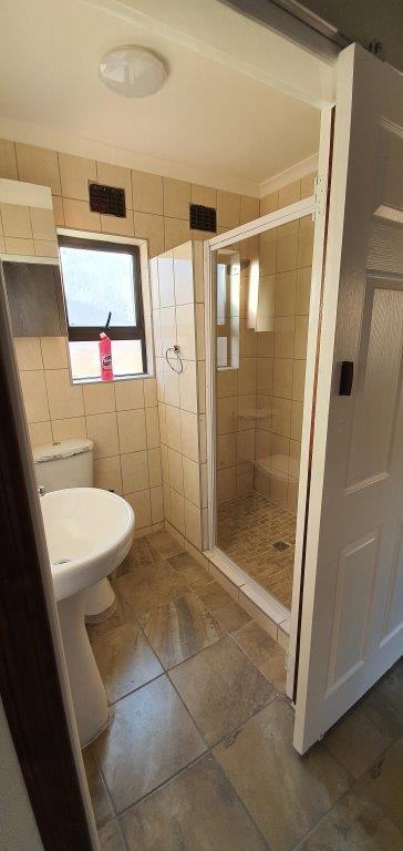 To Let 2 Bedroom Property for Rent in Bosmont Gauteng