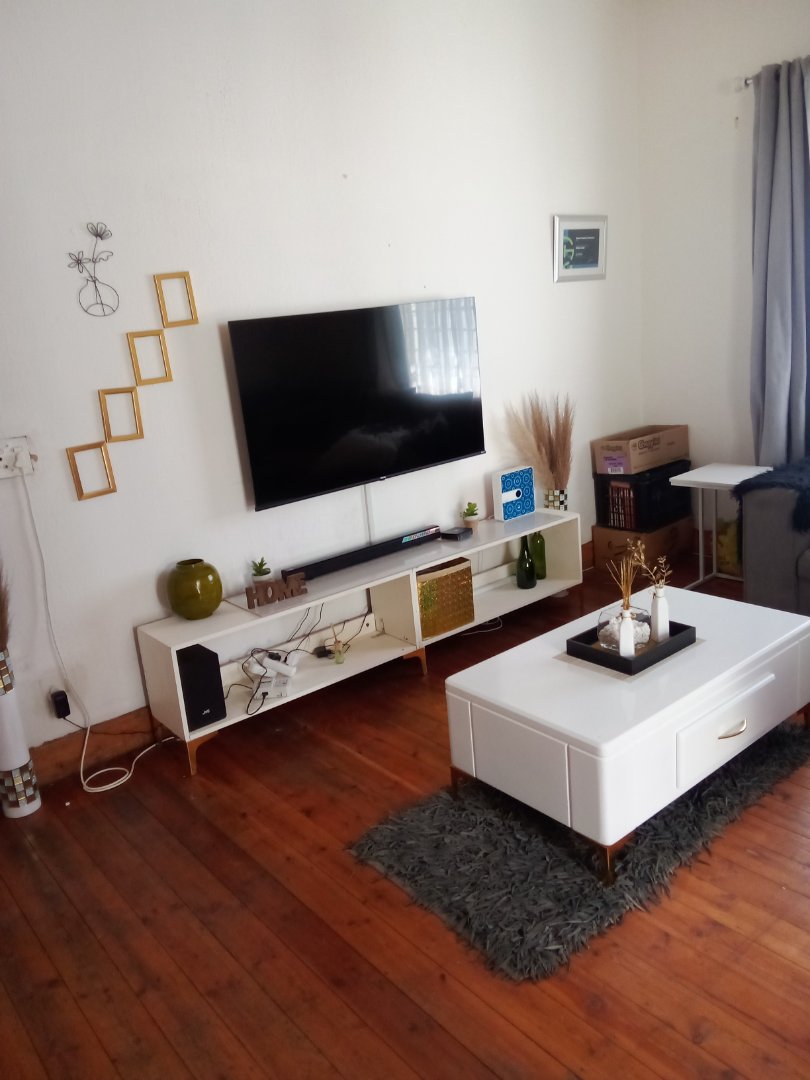 8 Bedroom Property for Sale in Brixton Gauteng