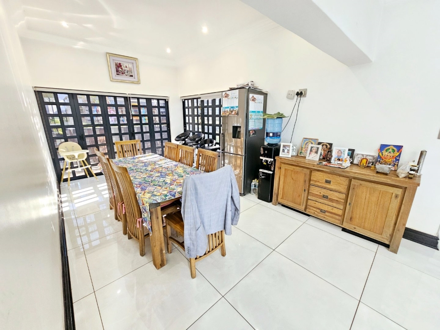 4 Bedroom Property for Sale in Eldoraigne Gauteng