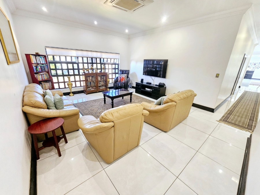 4 Bedroom Property for Sale in Eldoraigne Gauteng