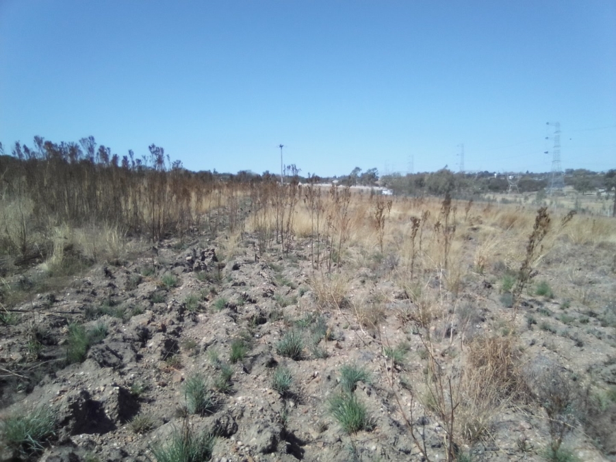 To Let Commercial Property for Rent in Laezonia Gauteng