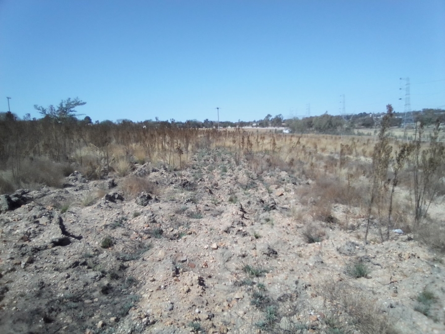 To Let Commercial Property for Rent in Laezonia Gauteng