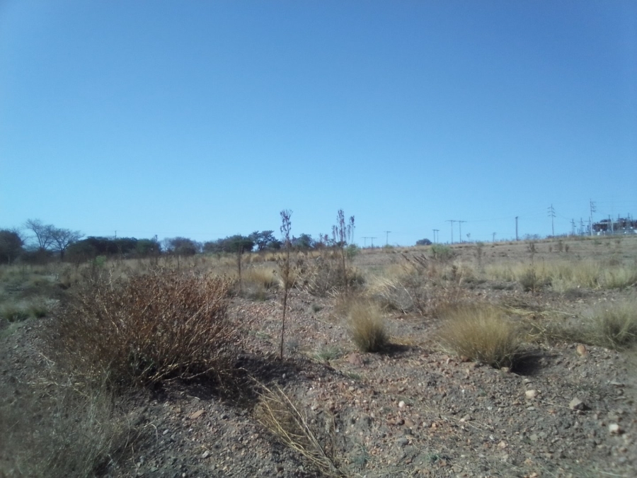 To Let commercial Property for Rent in Laezonia Gauteng