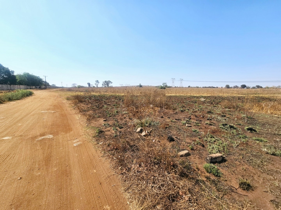 Commercial Property for Sale in Mnandi Gauteng