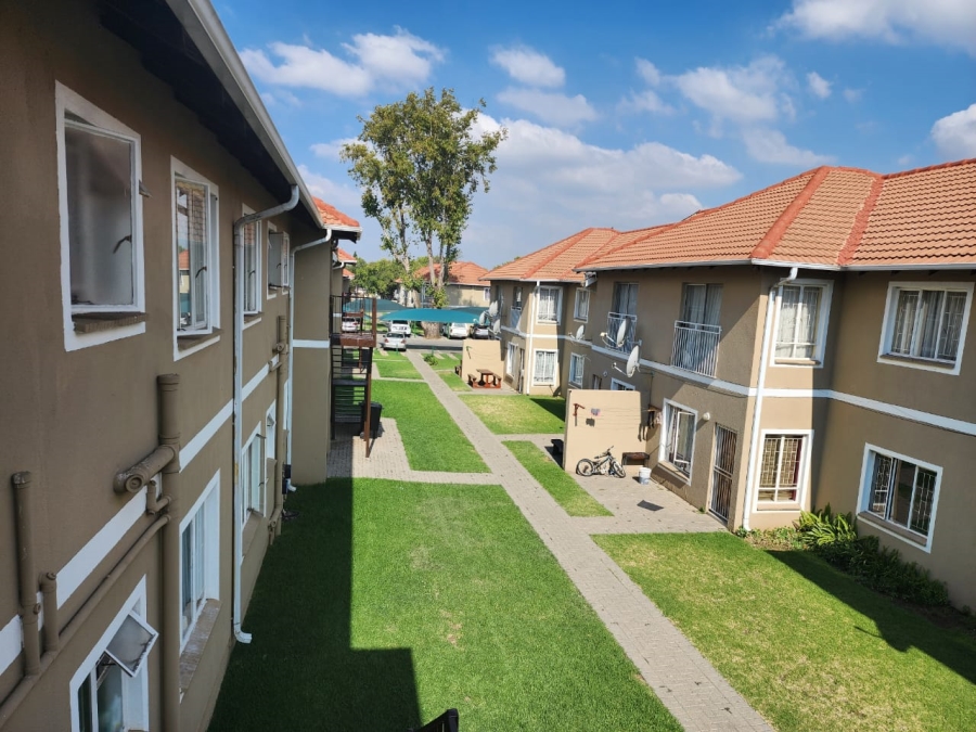 2 Bedroom Property for Sale in Comet Gauteng