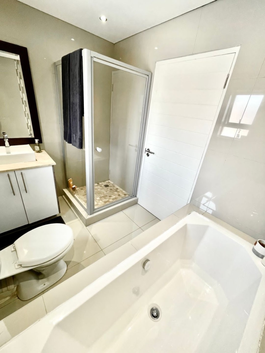  Bedroom Property for Sale in Edenvale Central Gauteng