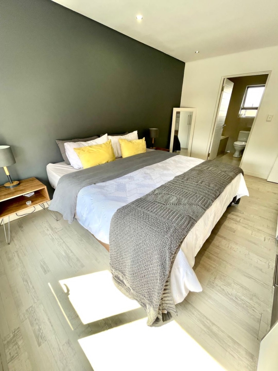  Bedroom Property for Sale in Edenvale Central Gauteng