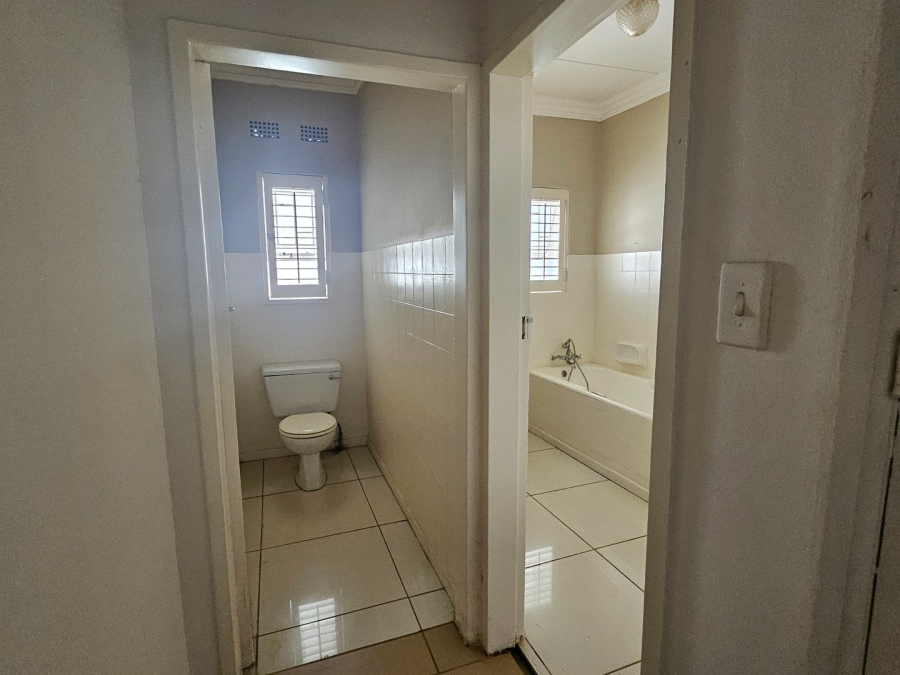 Commercial Property for Sale in Nooitgedacht AH Gauteng