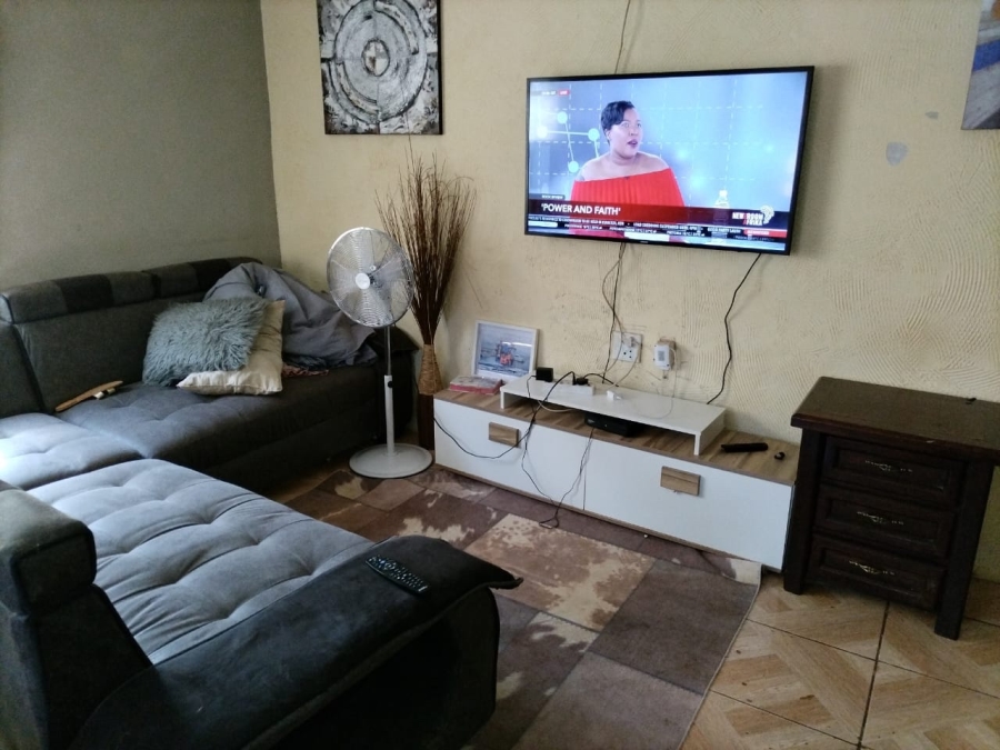 To Let 4 Bedroom Property for Rent in Ga-Rankuwa Unit 15 Gauteng