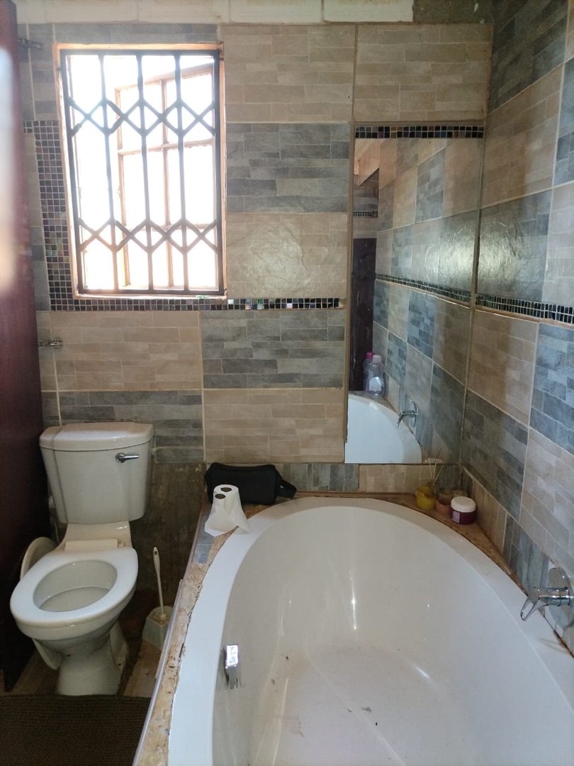 To Let 4 Bedroom Property for Rent in Ga-Rankuwa Unit 15 Gauteng