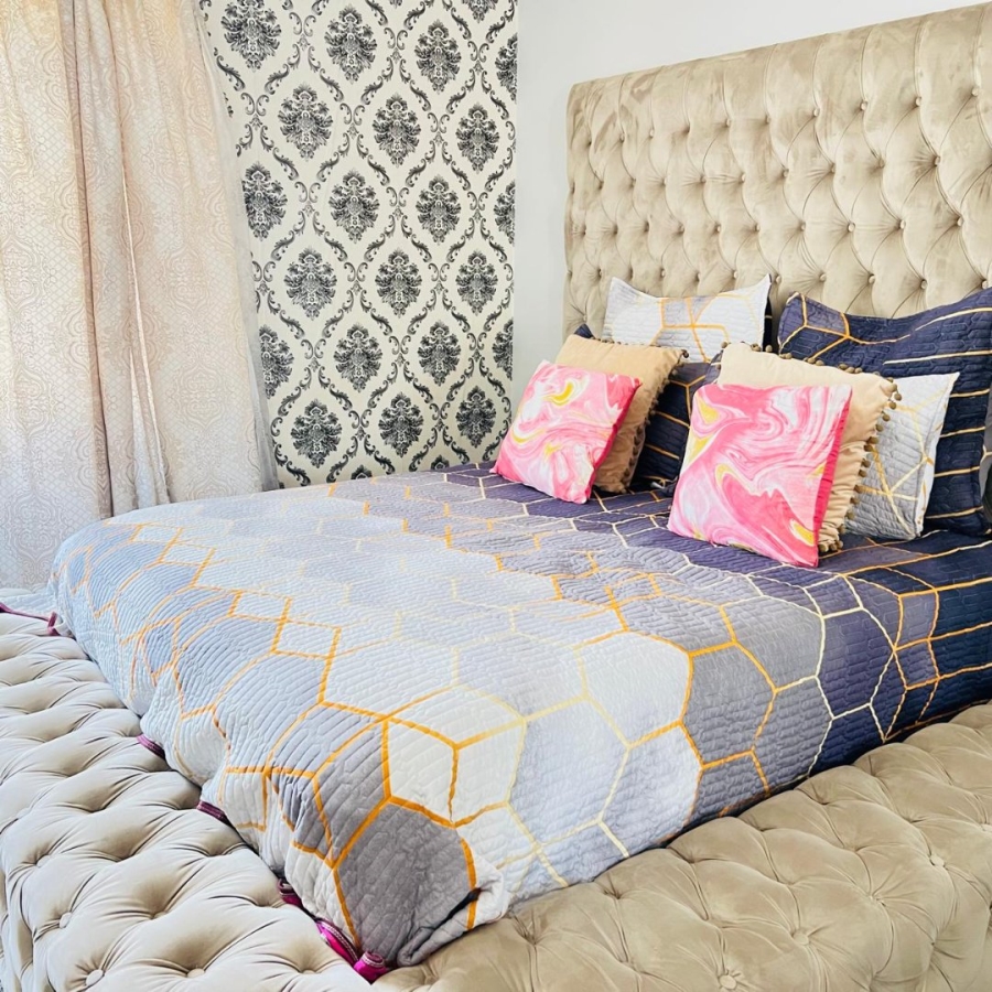 To Let 2 Bedroom Property for Rent in Blue Hills Gauteng