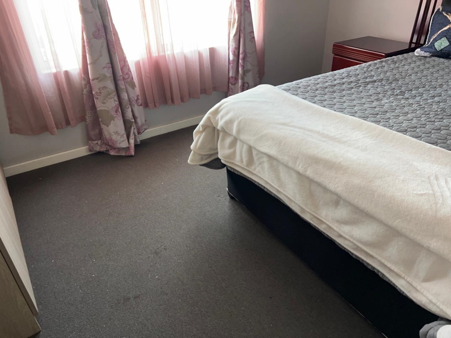 To Let 2 Bedroom Property for Rent in Blue Hills Gauteng