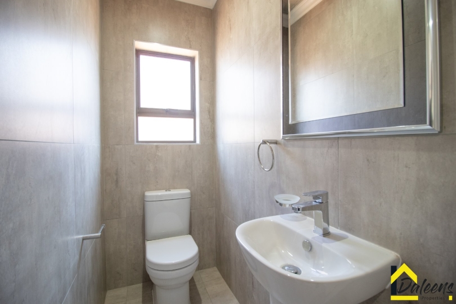 4 Bedroom Property for Sale in Comet Gauteng