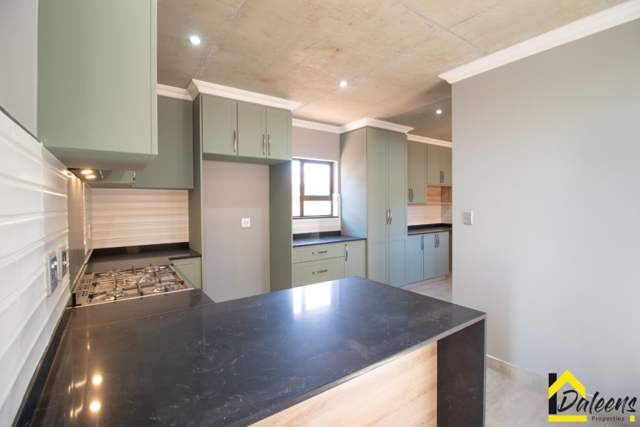 4 Bedroom Property for Sale in Comet Gauteng