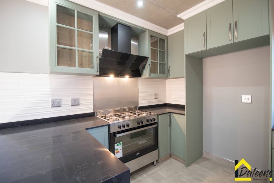 4 Bedroom Property for Sale in Comet Gauteng