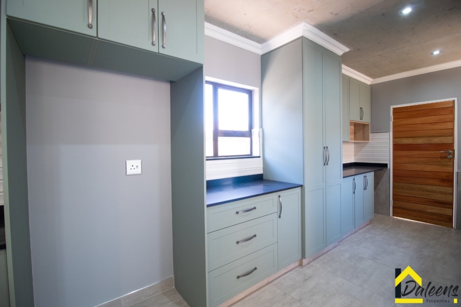 4 Bedroom Property for Sale in Comet Gauteng