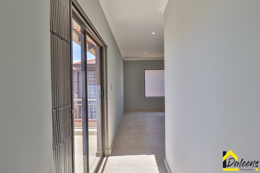 4 Bedroom Property for Sale in Comet Gauteng