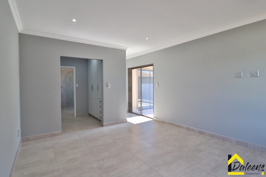 4 Bedroom Property for Sale in Comet Gauteng