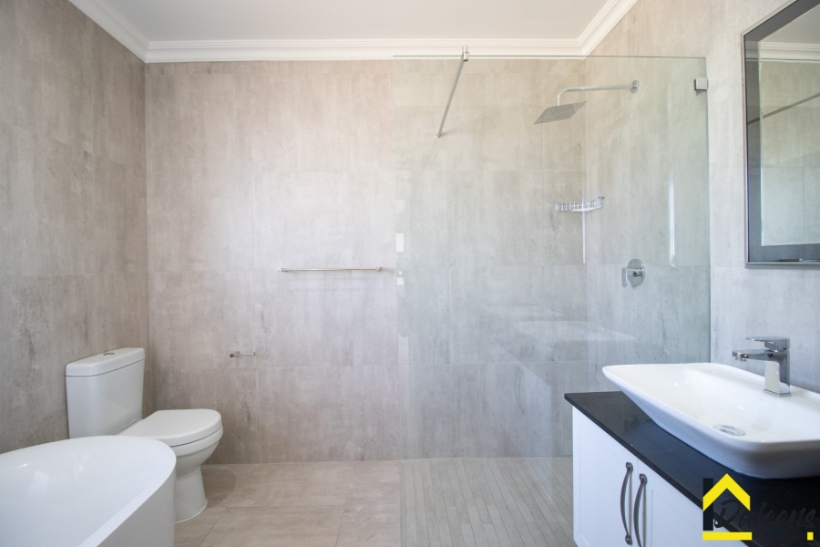 4 Bedroom Property for Sale in Comet Gauteng