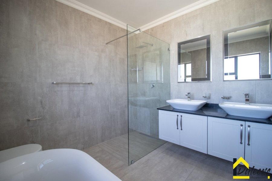 4 Bedroom Property for Sale in Comet Gauteng