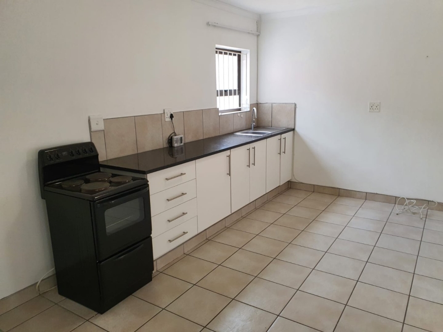 To Let 1 Bedroom Property for Rent in Parktown Gauteng