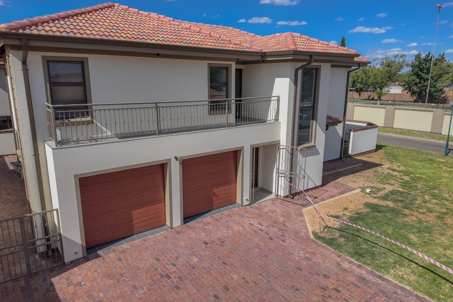 4 Bedroom Property for Sale in Comet Gauteng