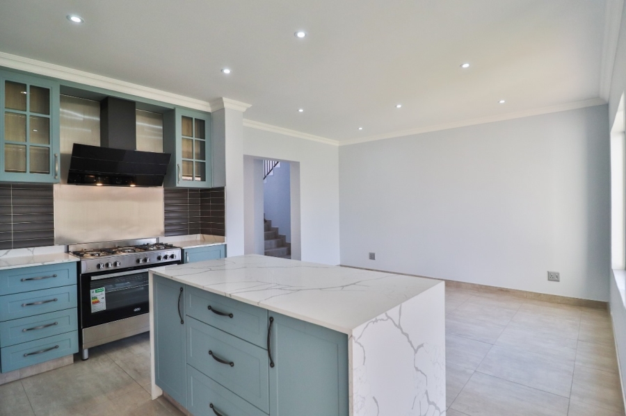 5 Bedroom Property for Sale in Comet Gauteng