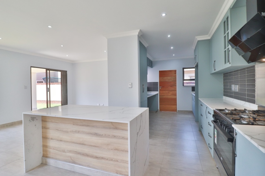 5 Bedroom Property for Sale in Comet Gauteng