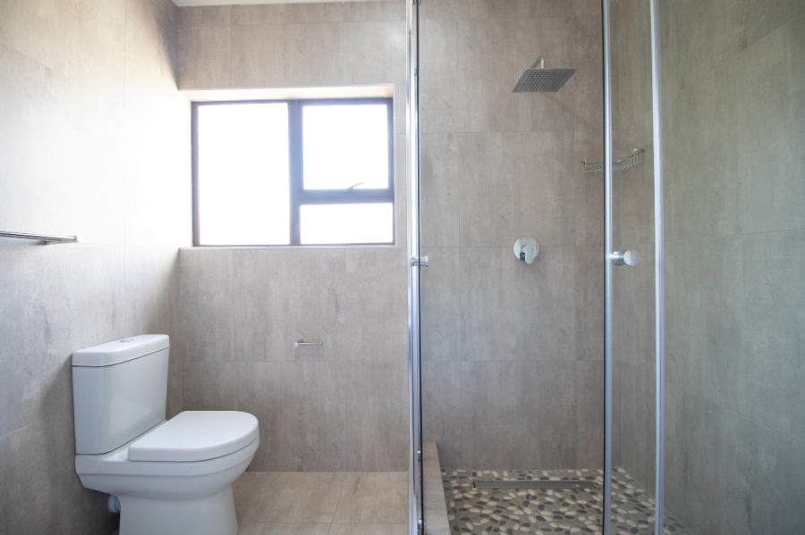 5 Bedroom Property for Sale in Comet Gauteng