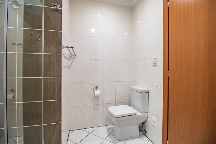 2 Bedroom Property for Sale in Bedford Gardens Gauteng