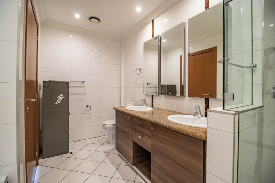 2 Bedroom Property for Sale in Bedford Gardens Gauteng