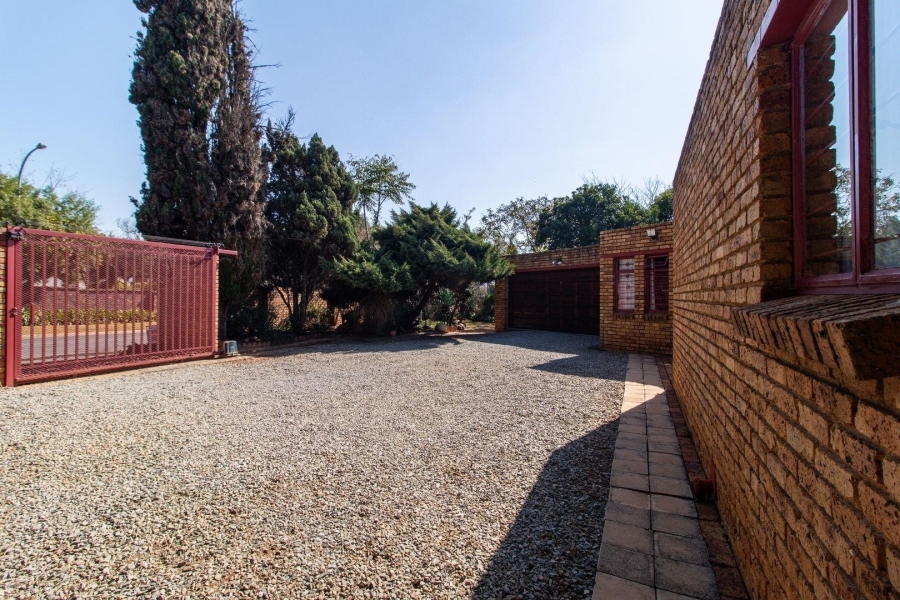 4 Bedroom Property for Sale in Bedfordview Gauteng