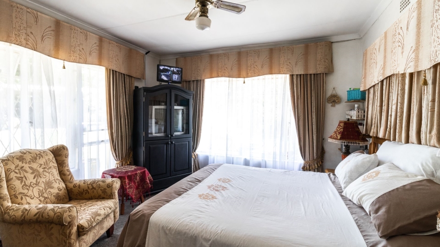 4 Bedroom Property for Sale in Bonaero Park Gauteng