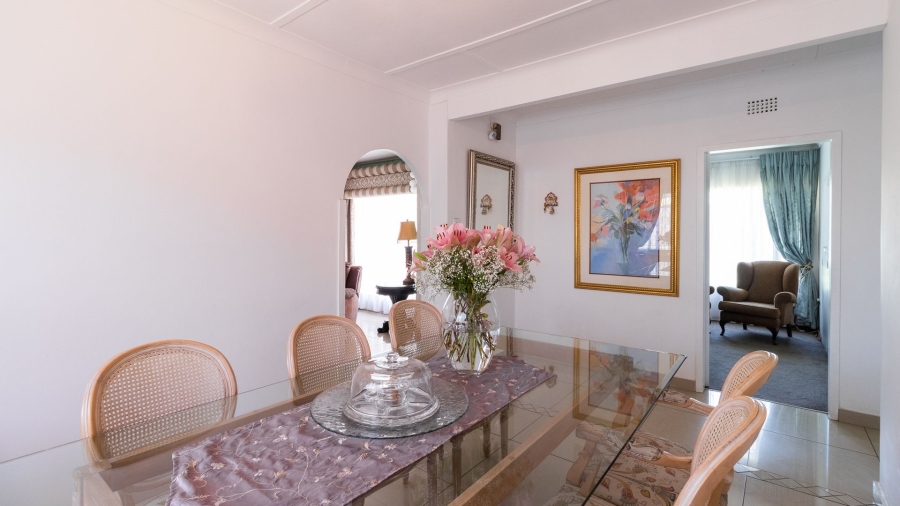 4 Bedroom Property for Sale in Bonaero Park Gauteng