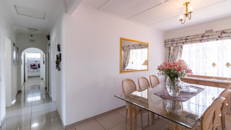 4 Bedroom Property for Sale in Bonaero Park Gauteng