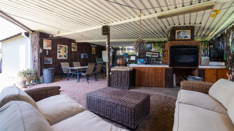 4 Bedroom Property for Sale in Bonaero Park Gauteng