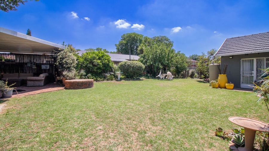 4 Bedroom Property for Sale in Bonaero Park Gauteng